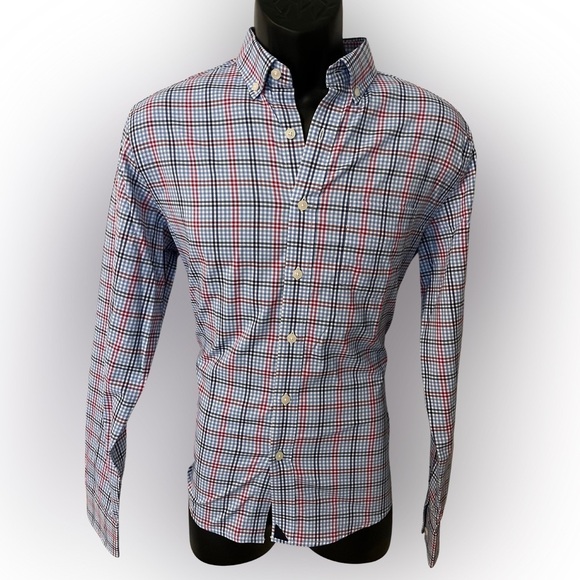 UNTUCKit Other - UNTICKit Long Sleeve Shirt